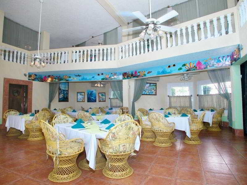 Banana Beach Resort San Pedro  Extérieur photo