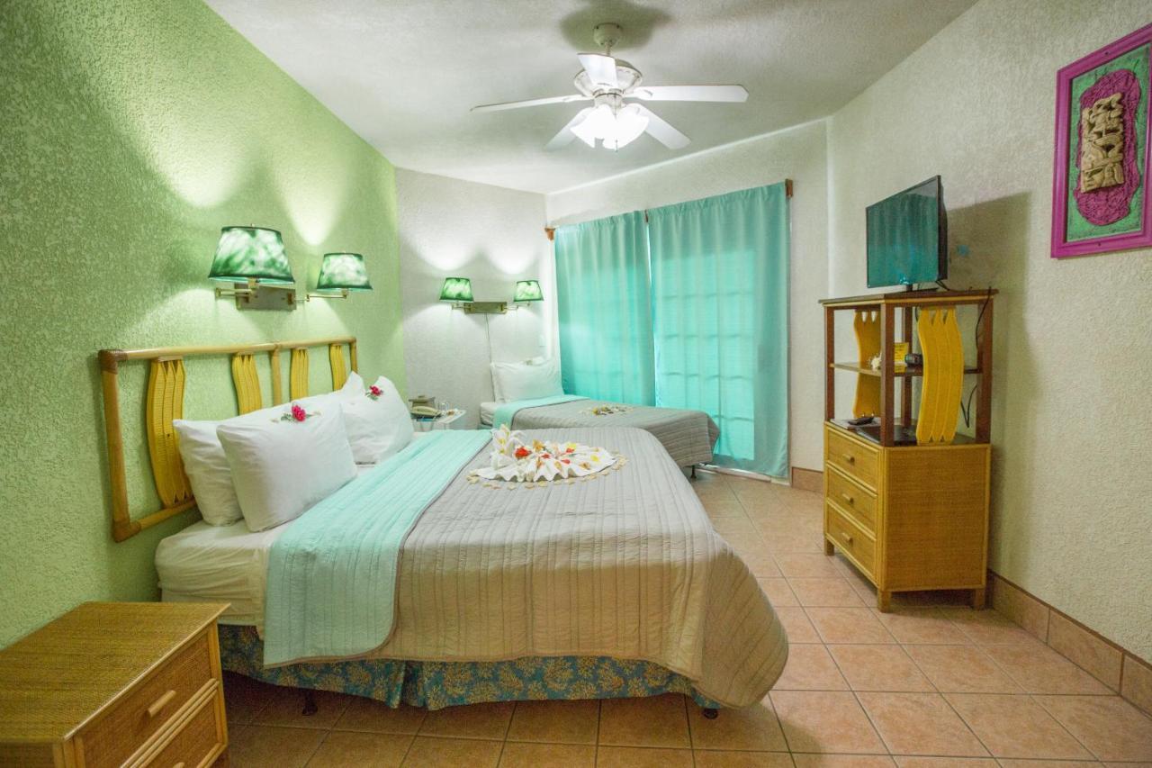 Banana Beach Resort San Pedro  Extérieur photo