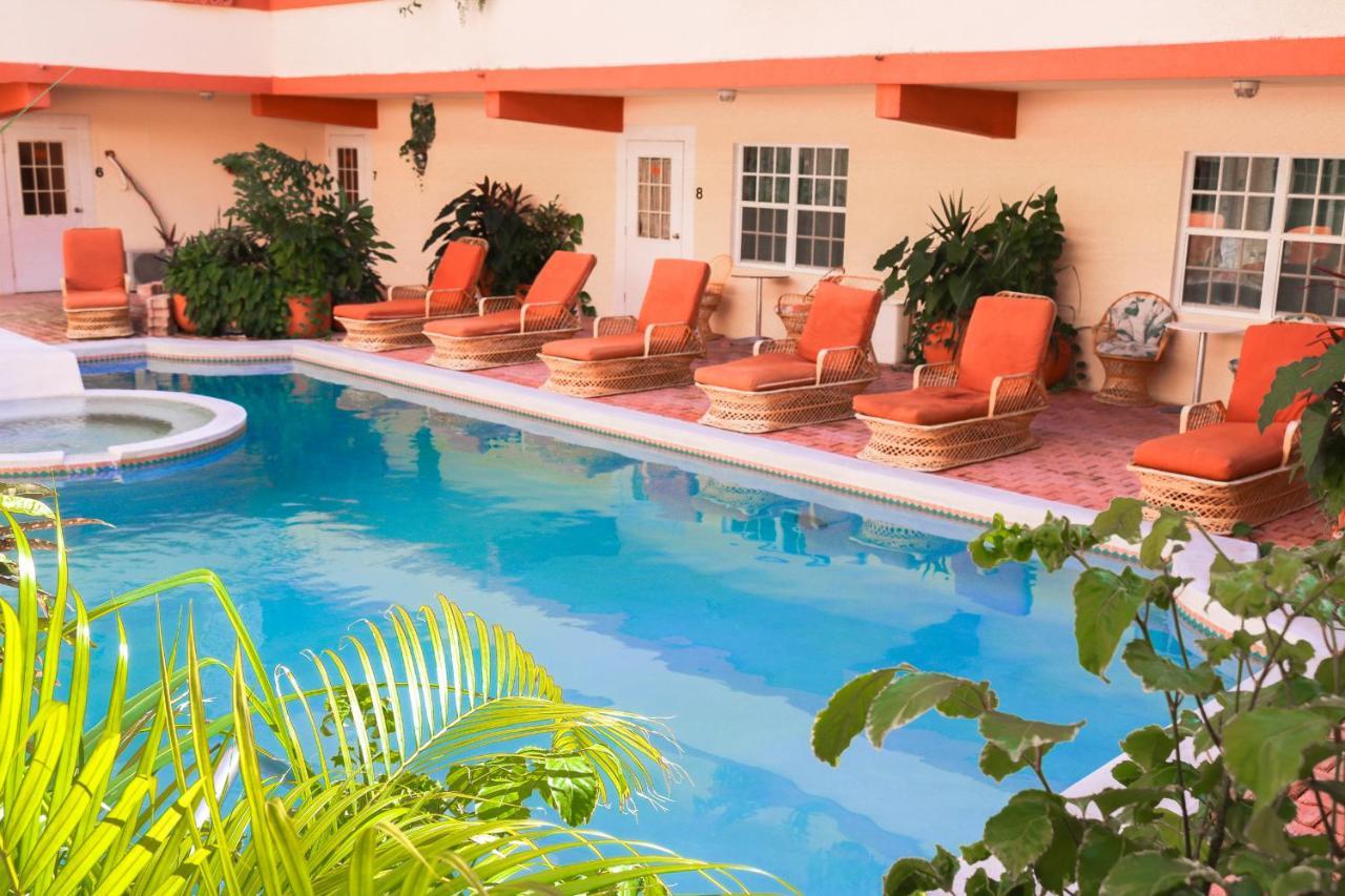 Banana Beach Resort San Pedro  Extérieur photo