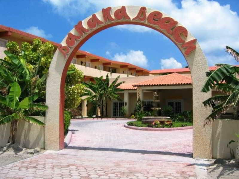 Banana Beach Resort San Pedro  Extérieur photo